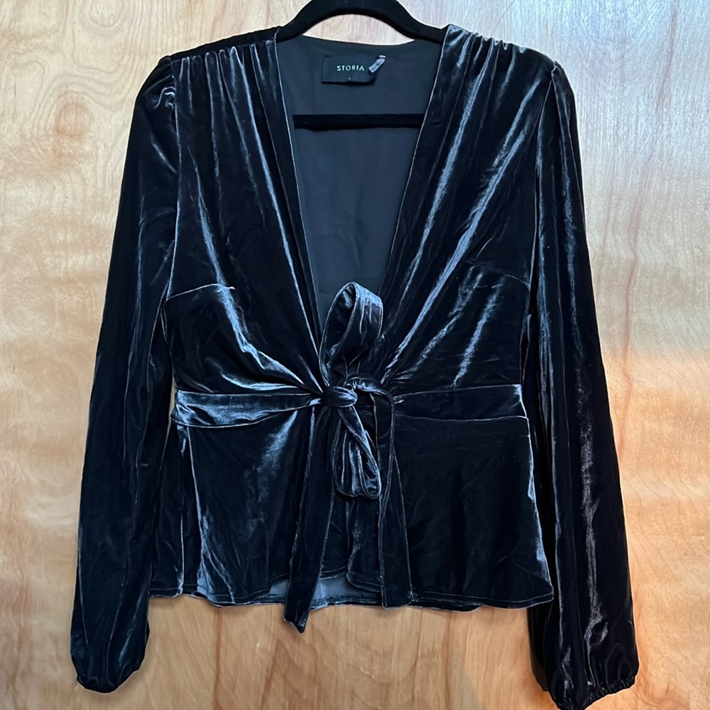 Velvet tie front Top